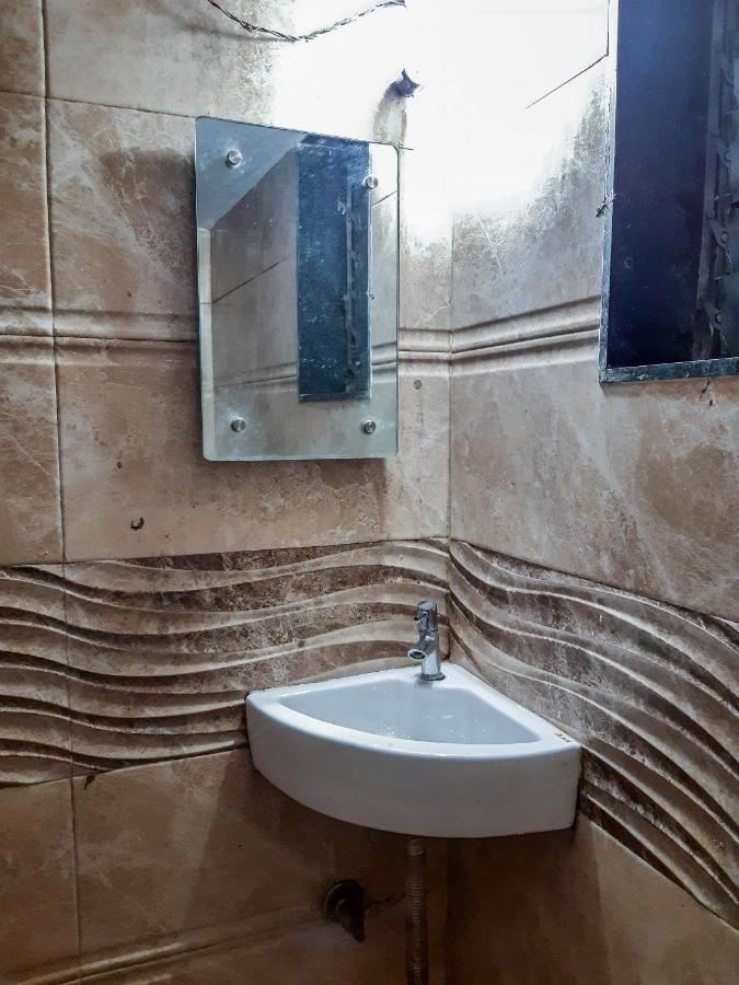 Hotel National Мумбай Екстериор снимка