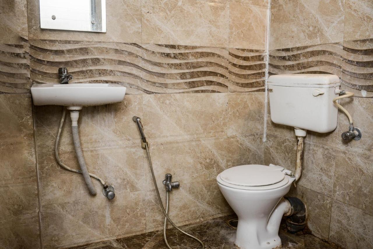 Hotel National Мумбай Екстериор снимка