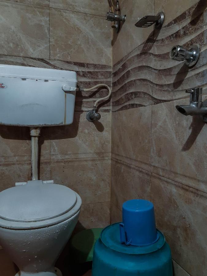 Hotel National Мумбай Екстериор снимка